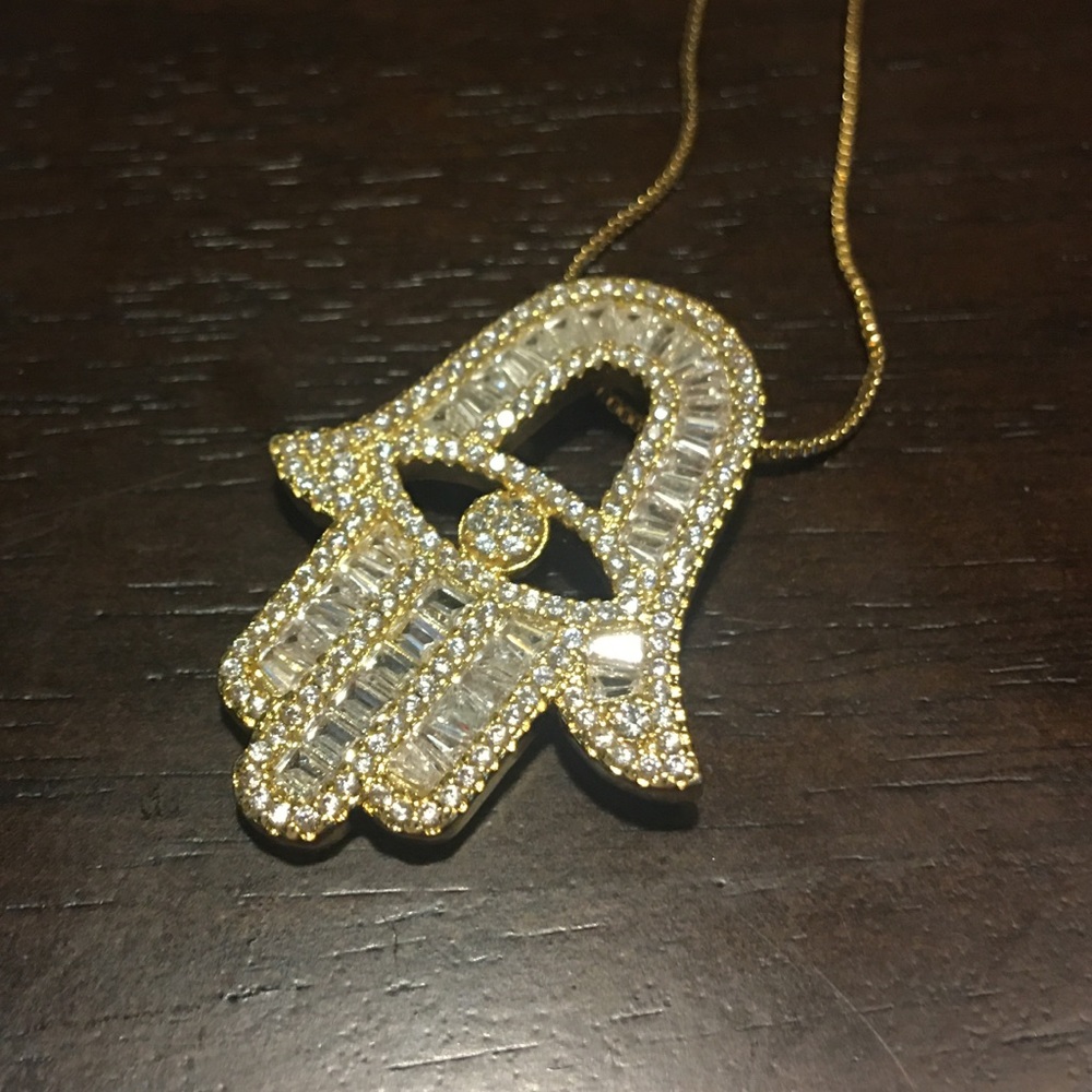 New! Hamsa Evil Eye Gold Zirconia Pendant Necklace